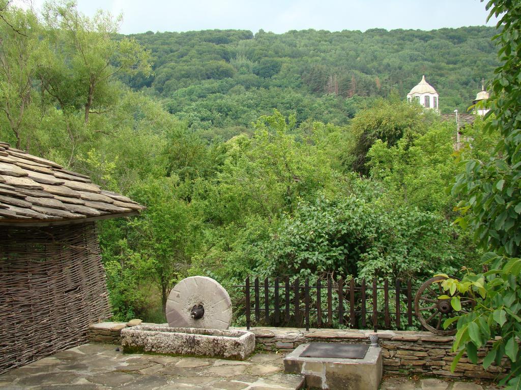 Отель Dedovite Kashti Stefanovo  Экстерьер фото